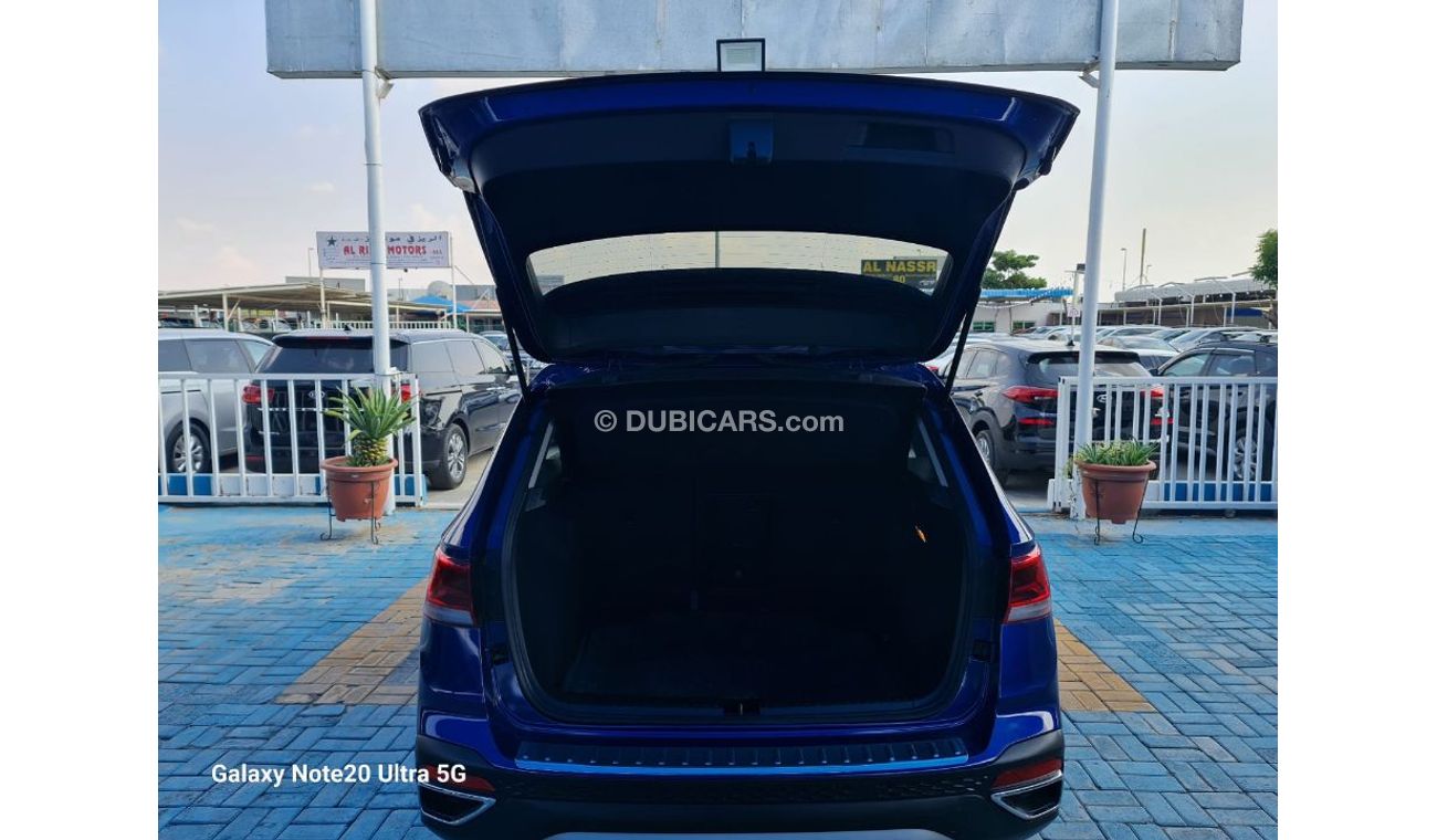 Volkswagen Taos Car is very good and clean1.5turbo