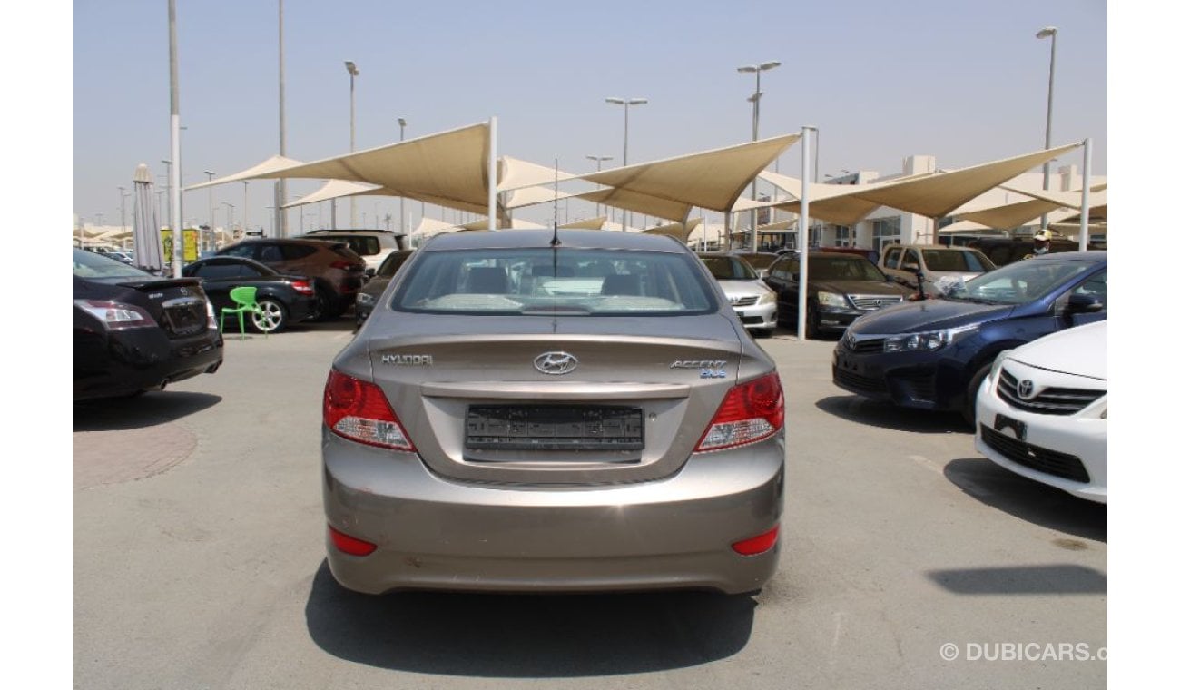 Hyundai Accent Hyundai accent 2012 GCC