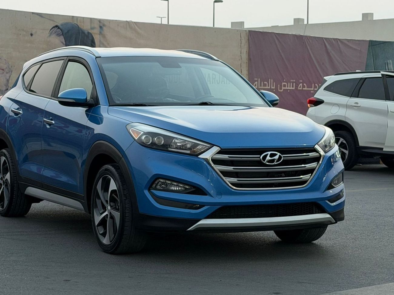 Hyundai Tucson GL 1.6L Excellent condition & luxury feel