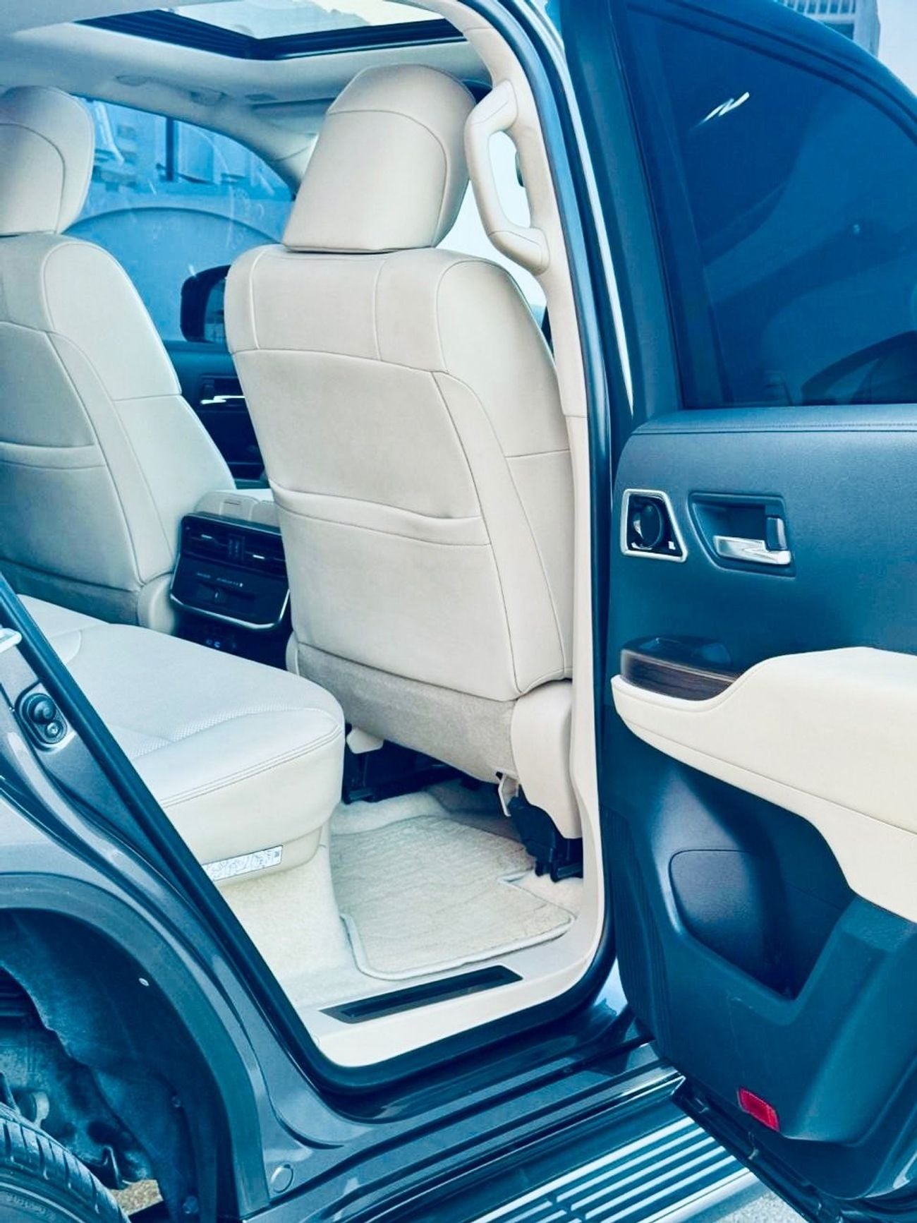 Toyota Land Cruiser GXR