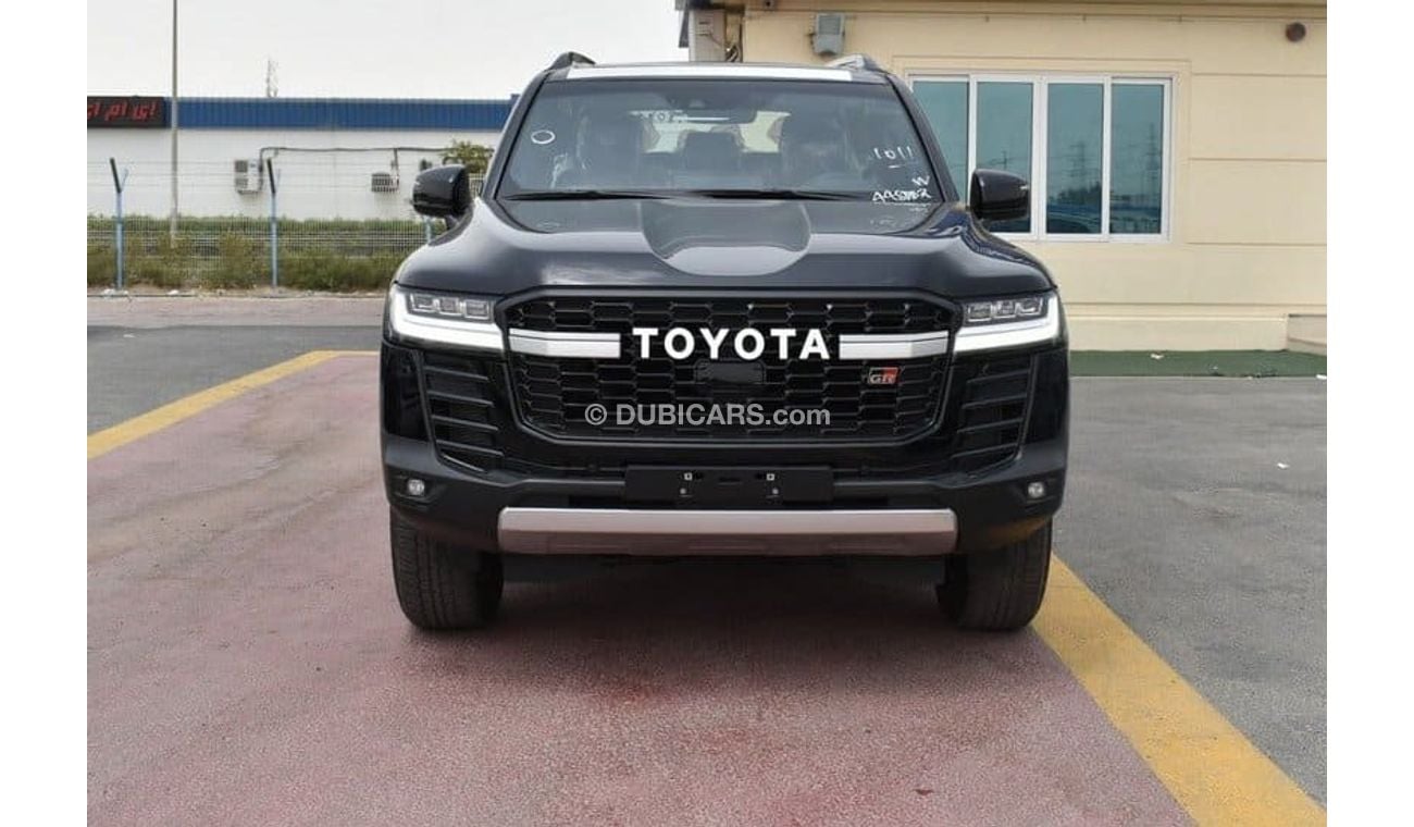 Toyota Land Cruiser GR SPORT 3.3L DSL A/T Floor 23YM -5 STR - BLK (EXPORT OFFER)