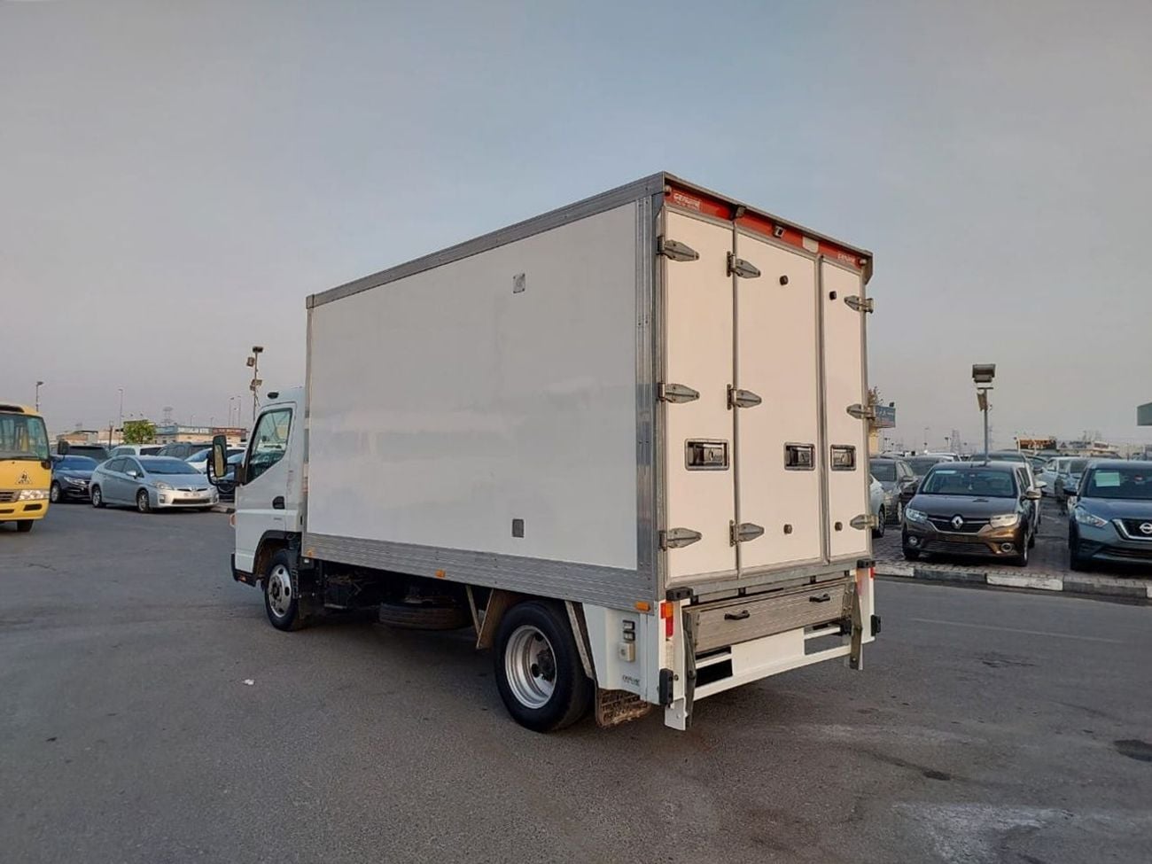 Mitsubishi Fuso Canter MITSUBISHI CANTER FREEZER TRUCK RHD 2018 MODEL 3.0 L DIESEL AUTOMATIC(PM32241)