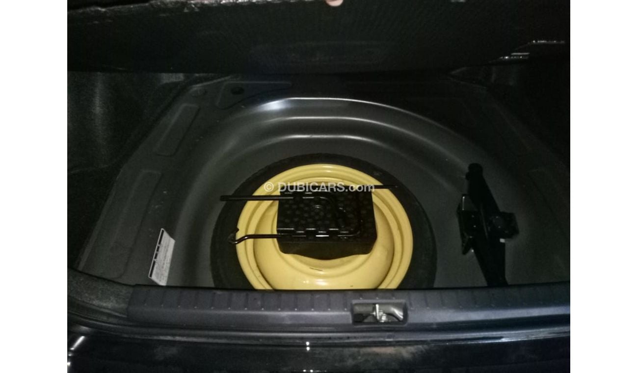 تويوتا كورولا 2004 X Right Hand Drive 1300CC [Imported from JAPAN] Cleaned Car, Spare Wheel & Fog Lights, 2WD.