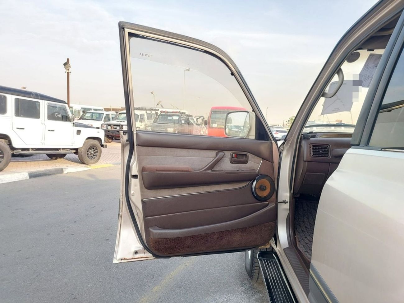 Toyota Land Cruiser TOYOTA LAND CRUISER SUV RHD 1994 MODEL 4.1 L DIESEL AUTOMATIC(PM47559)