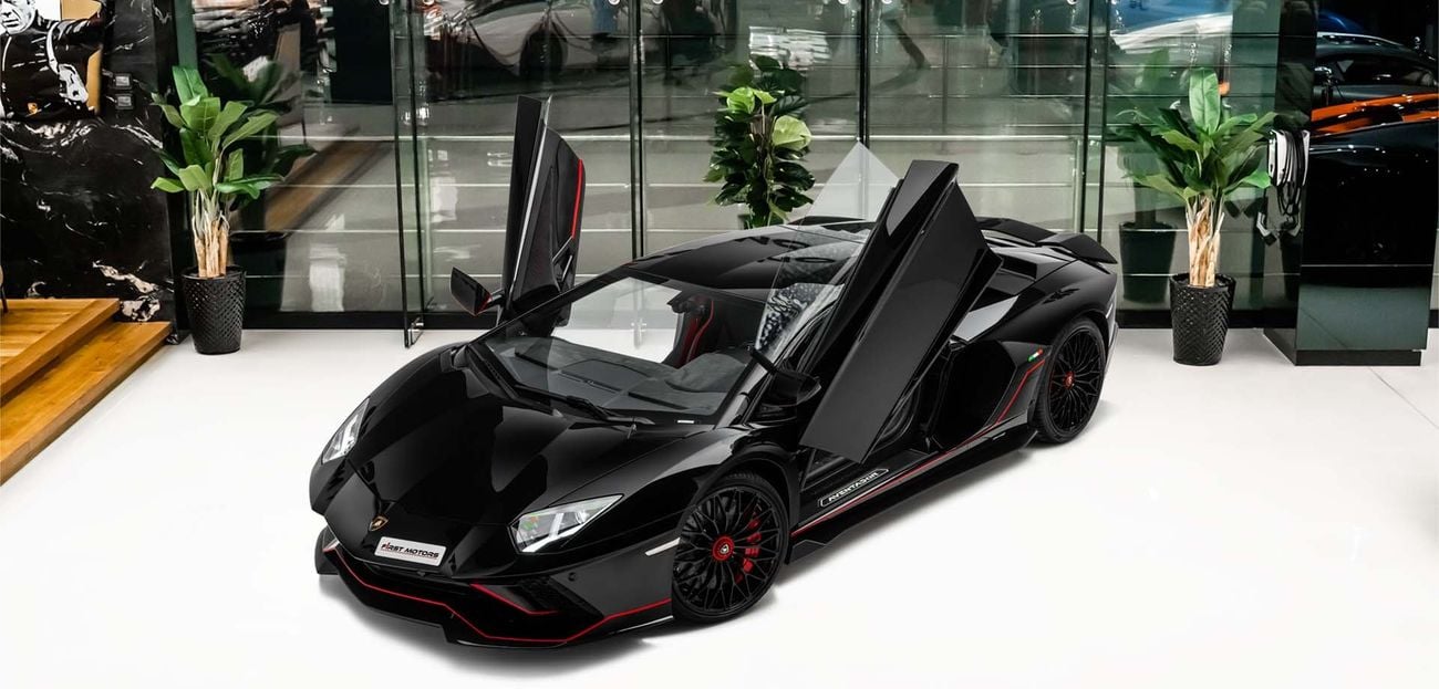 لامبورغيني أفينتادور 6.5L V12 Naturally Aspirated Engine