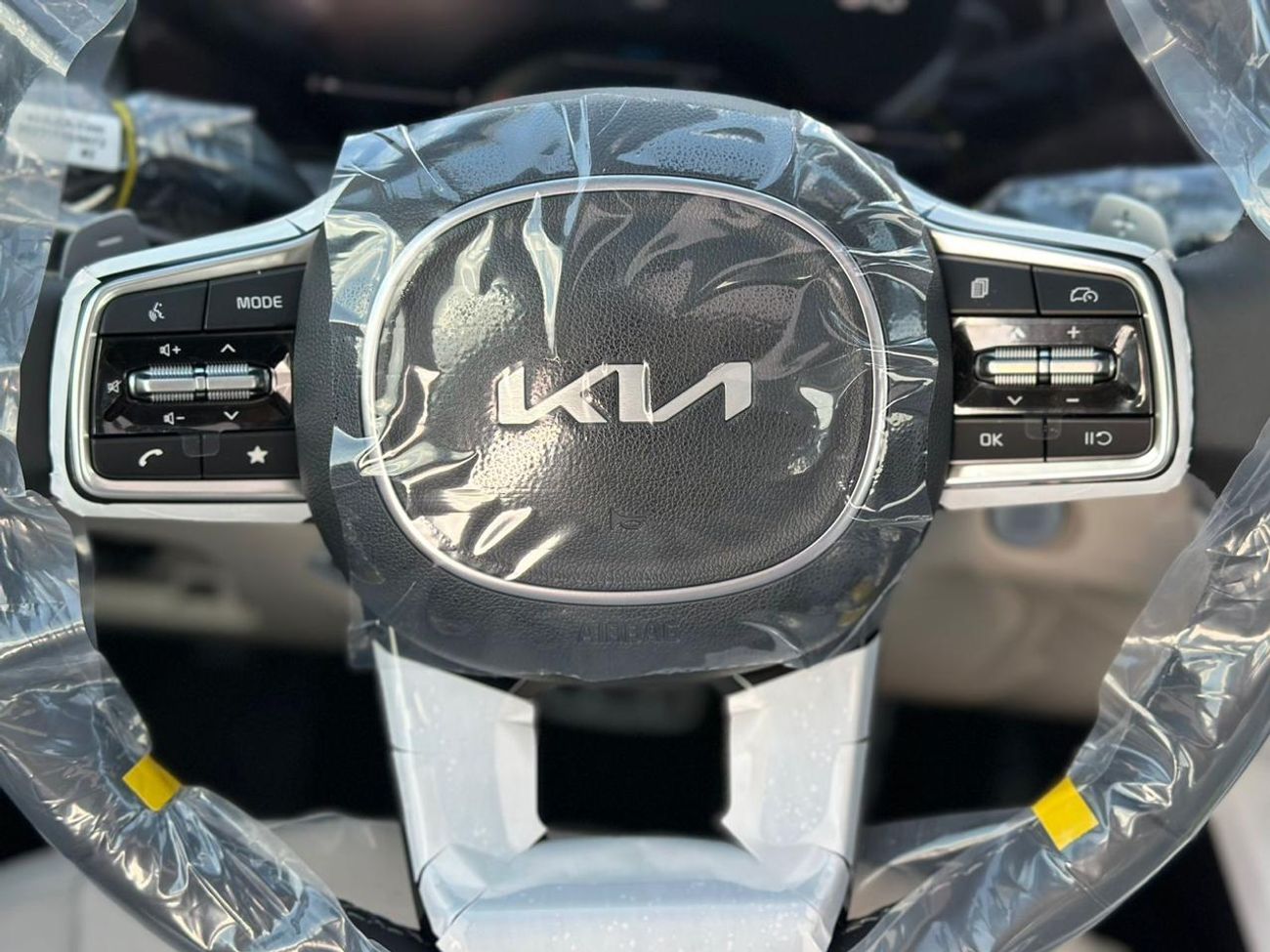 كيا سورينتو 2025 Kia Sorento 2.5L AT Petrol 4x4