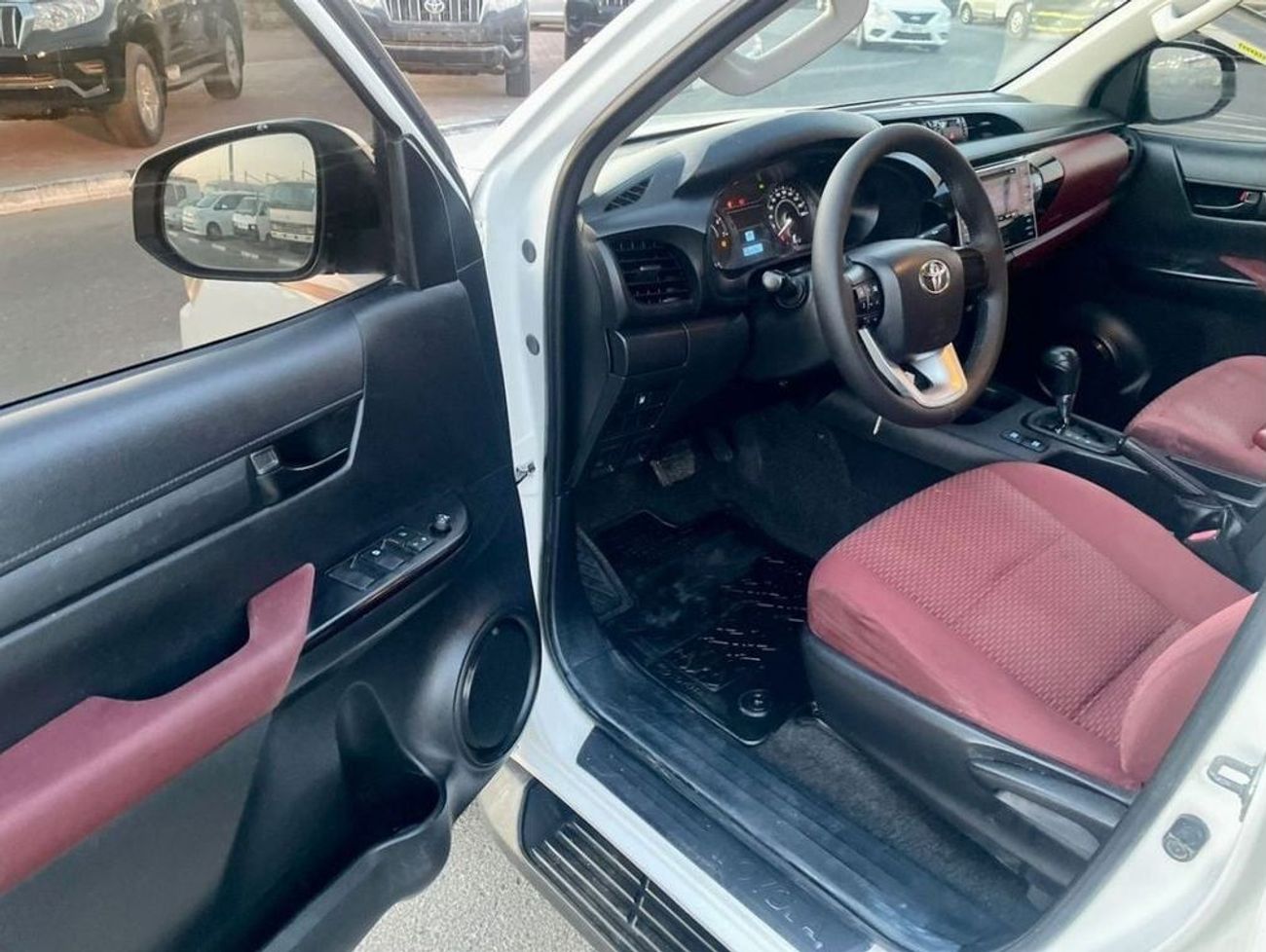 Toyota Hilux 2020 Toyota Hilux GLS 2.7L V4 - 4x4 AWD - Patrol Automatic - Power Windows -