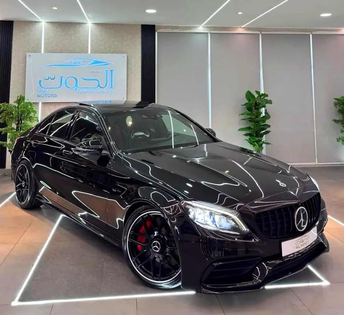 مرسيدس بنز C 63 S ELITE AMG SPECIAL MERCEDES C63S V8 || GCC || TOP OPTIONS || FORGED CARBON FIBER || RADAR LANE ASSIST