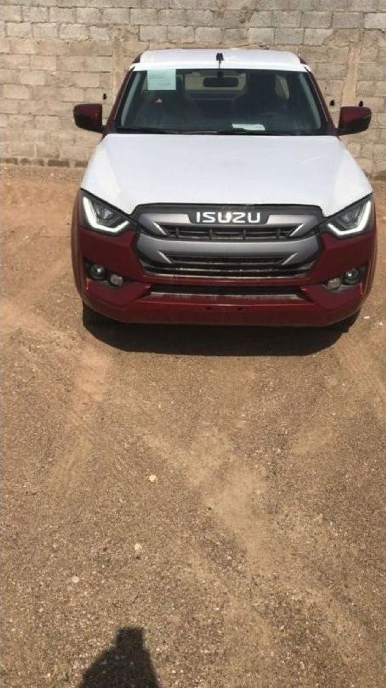 إيسوزو D ماكس 2025 ايسوزو دي ماكس SC 1.9L ديزل يدوي 4X2 زيرو كم