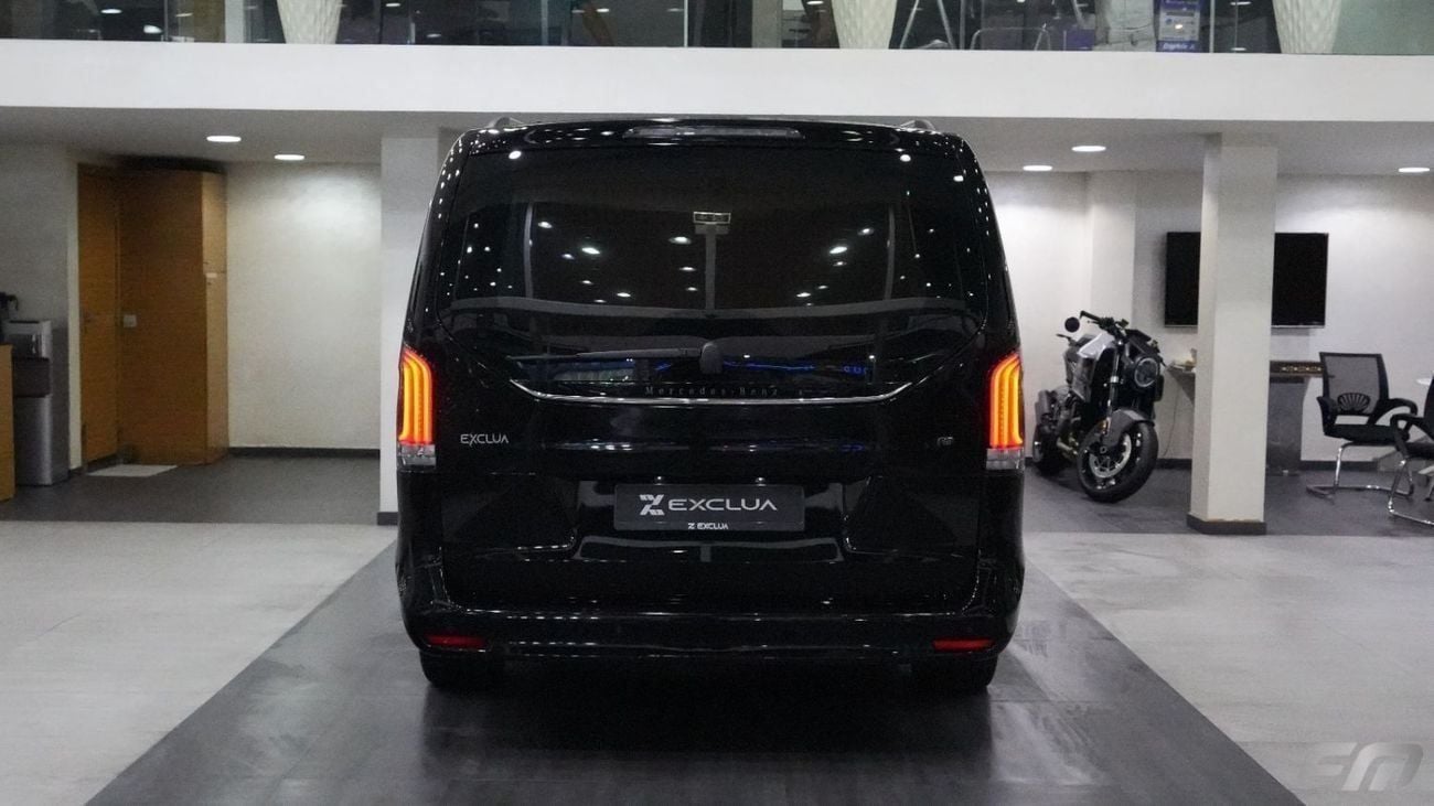 Mercedes-Benz V 300 VIP BUSINESS VAN –  FULL LUXURY OPTION | BRAND NEW | GCC | 2025