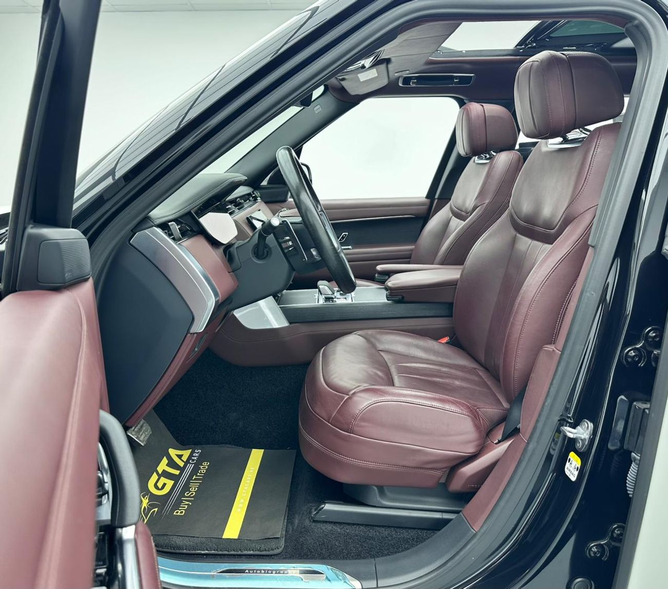 لاند روفر رينج روفر 2023 Range Rover Autobiography P530 LWB, March/2026 Range Rover Warranty + Service Contract, Range R