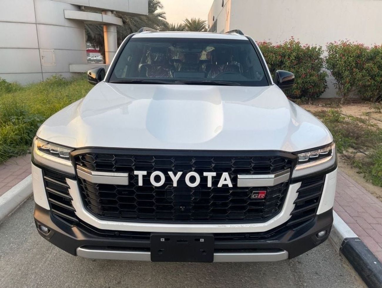 Toyota Land Cruiser GR-S 3.3L