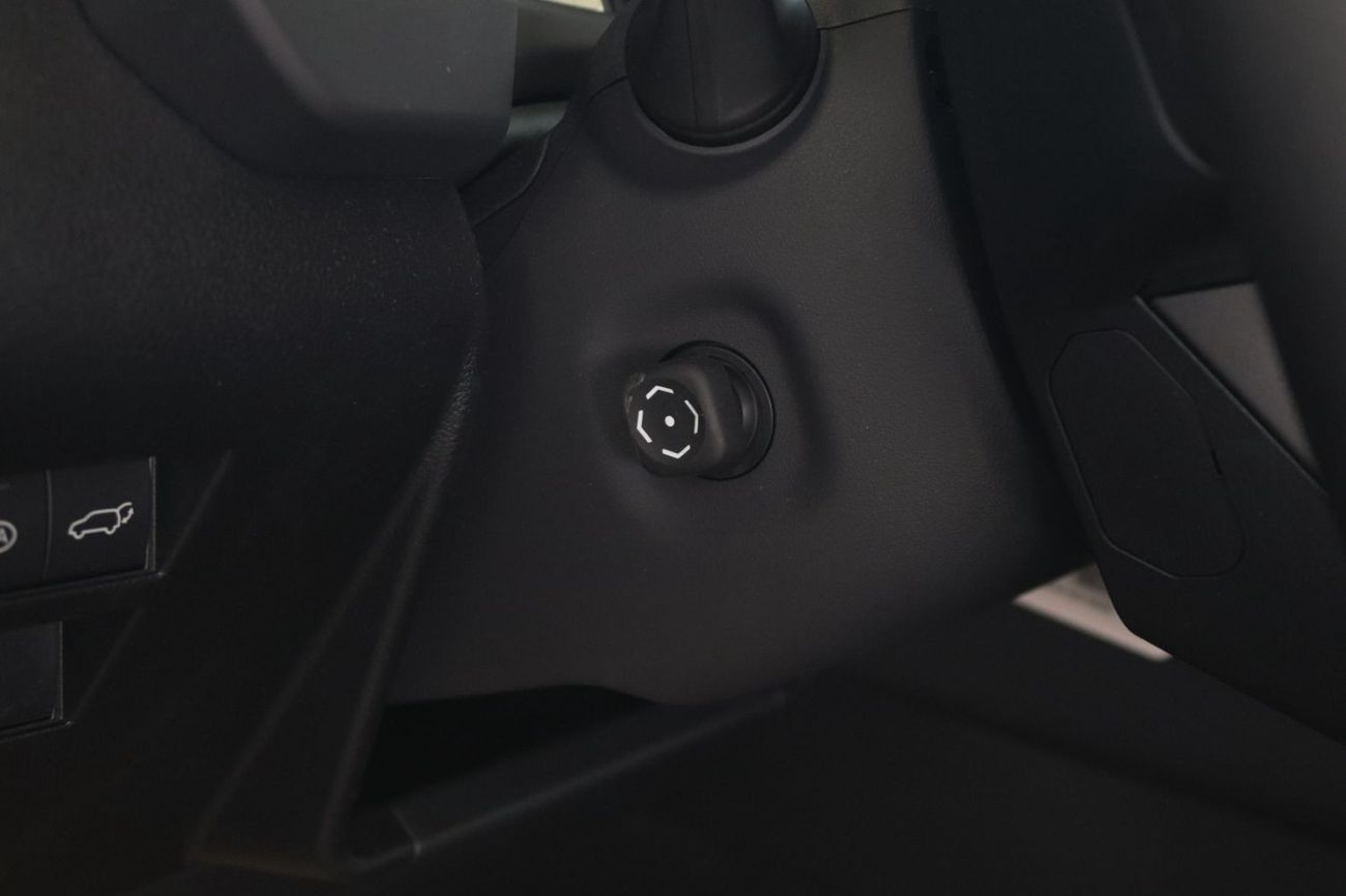 Toyota Land Cruiser 300 VX-HIGH  3,3 TWINTURBO DIESEL VX-HIGH FULLY LOADED **التصدير فقط خارج الخليج**