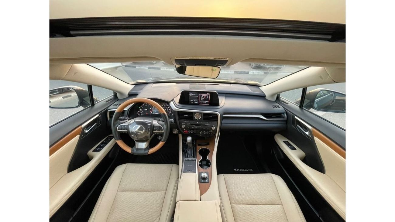 Lexus RX350 2022 Lexus Rx350 Full Option Premium 3.5L V6 - AWD 4x4 - 33,200 mileage