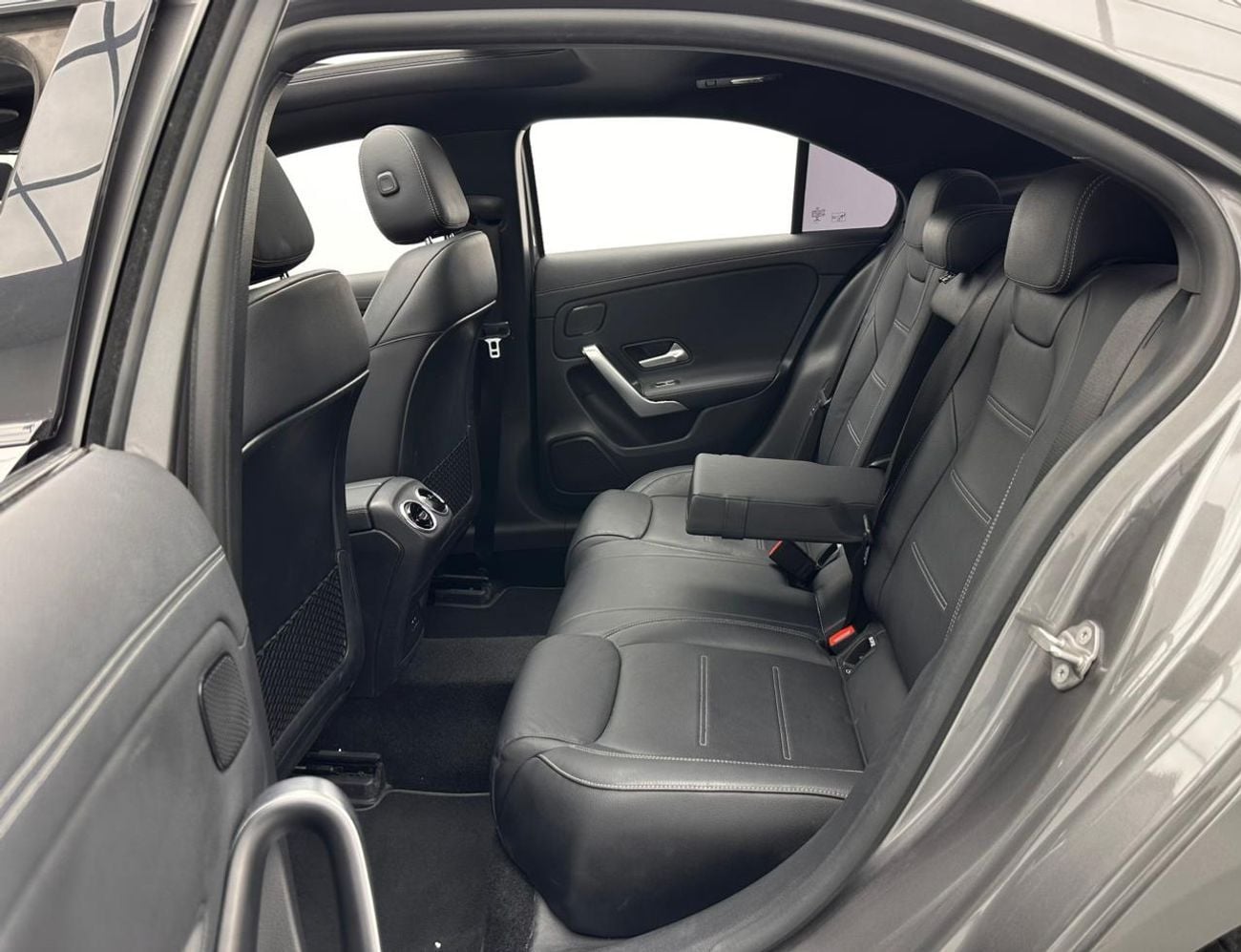 Mercedes Benz A35 AMG 2021 Mercedes-Benz A35 AMG, 1 Year Warranty Unlimited Km, Mercedes Full Service History, GCC