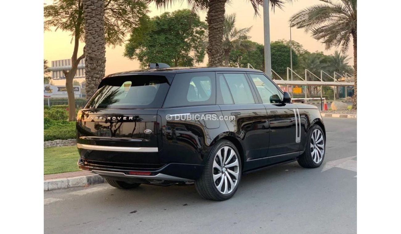 Land Rover Range Rover GCC SPEC UNDER WARRANTY AND SERVICE CONTRACT