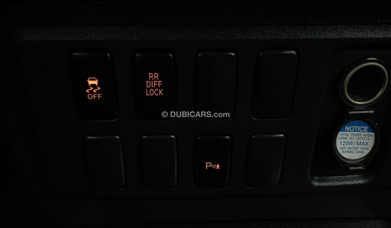 Toyota FJ Cruiser GXR 4 | Zero Down Payment | Free Home Test Drive