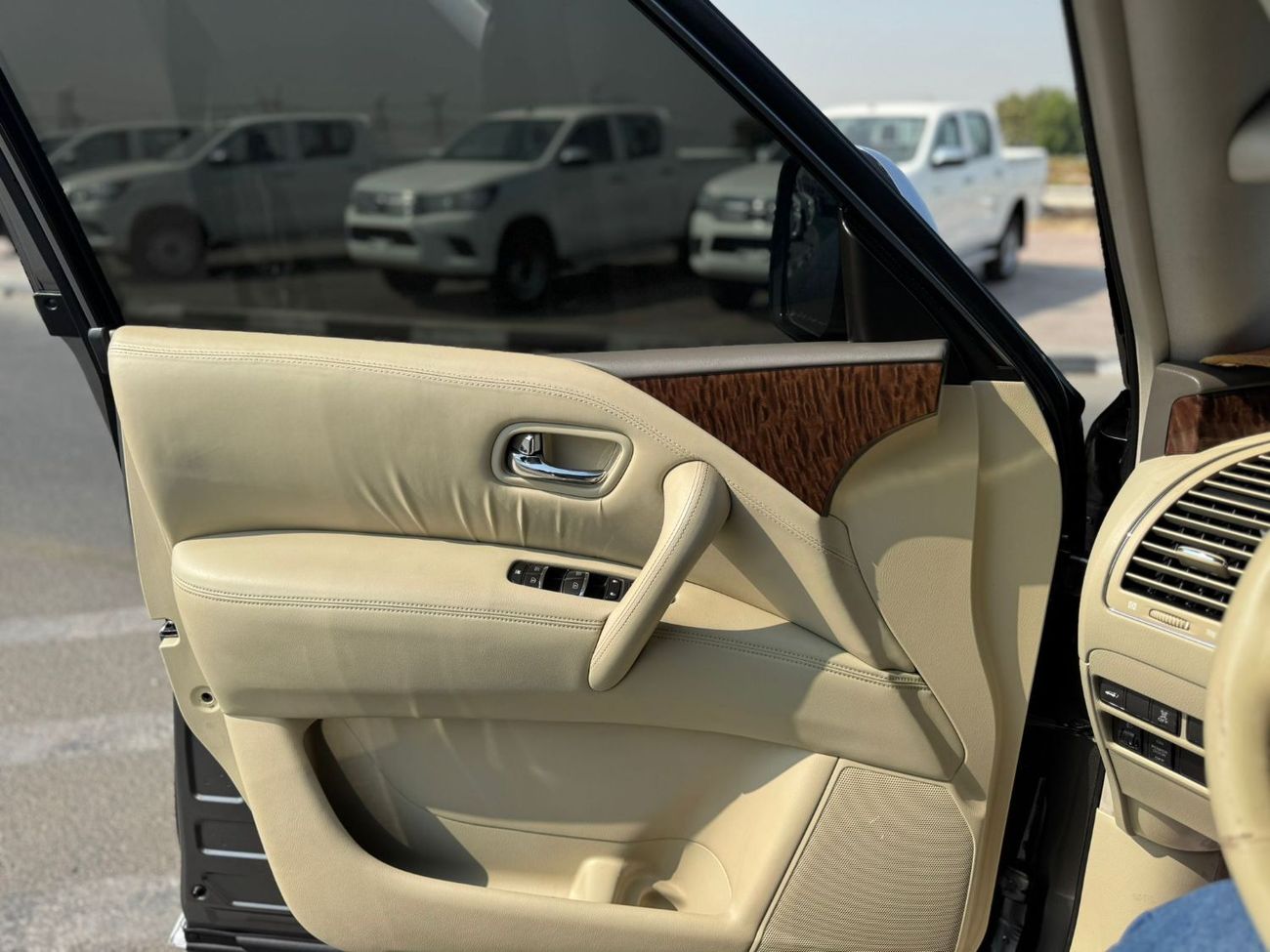 نيسان باترول NISSAN PATROL SE 2014 GCC GRAY COLOR