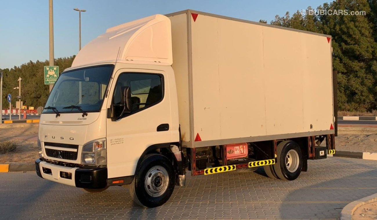 Mitsubishi Canter 2017 With Jack Ref#626