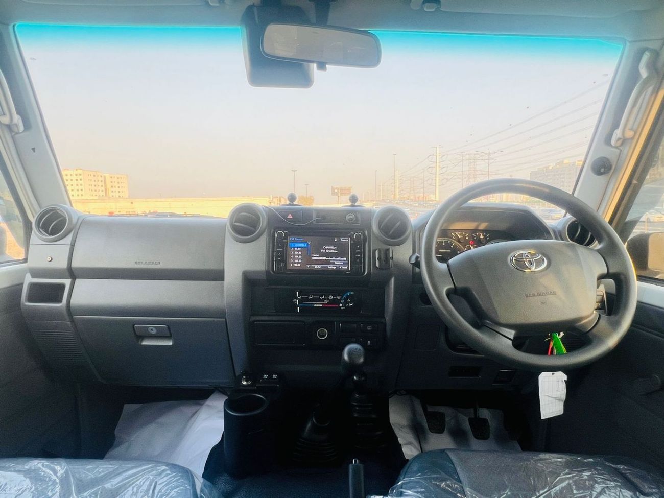 تويوتا لاند كروزر diesel right hand drive 4.5L only for export available