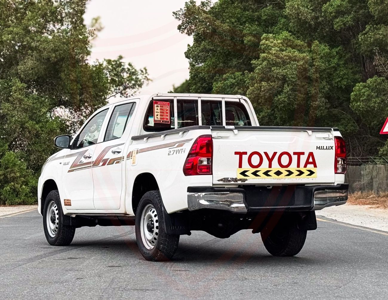 Toyota Hilux GLX 2.7L Double Cab Utility M/T Toyota Hilux | 2.7 L | 2020 | GCC | Accident-Free | In Excellent Con