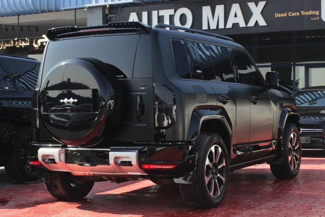 BYD Leopard 5 BYD Leopard 5 Flagship,05 Years Warranty & Service Contract Up to 50,000 Km from EVS