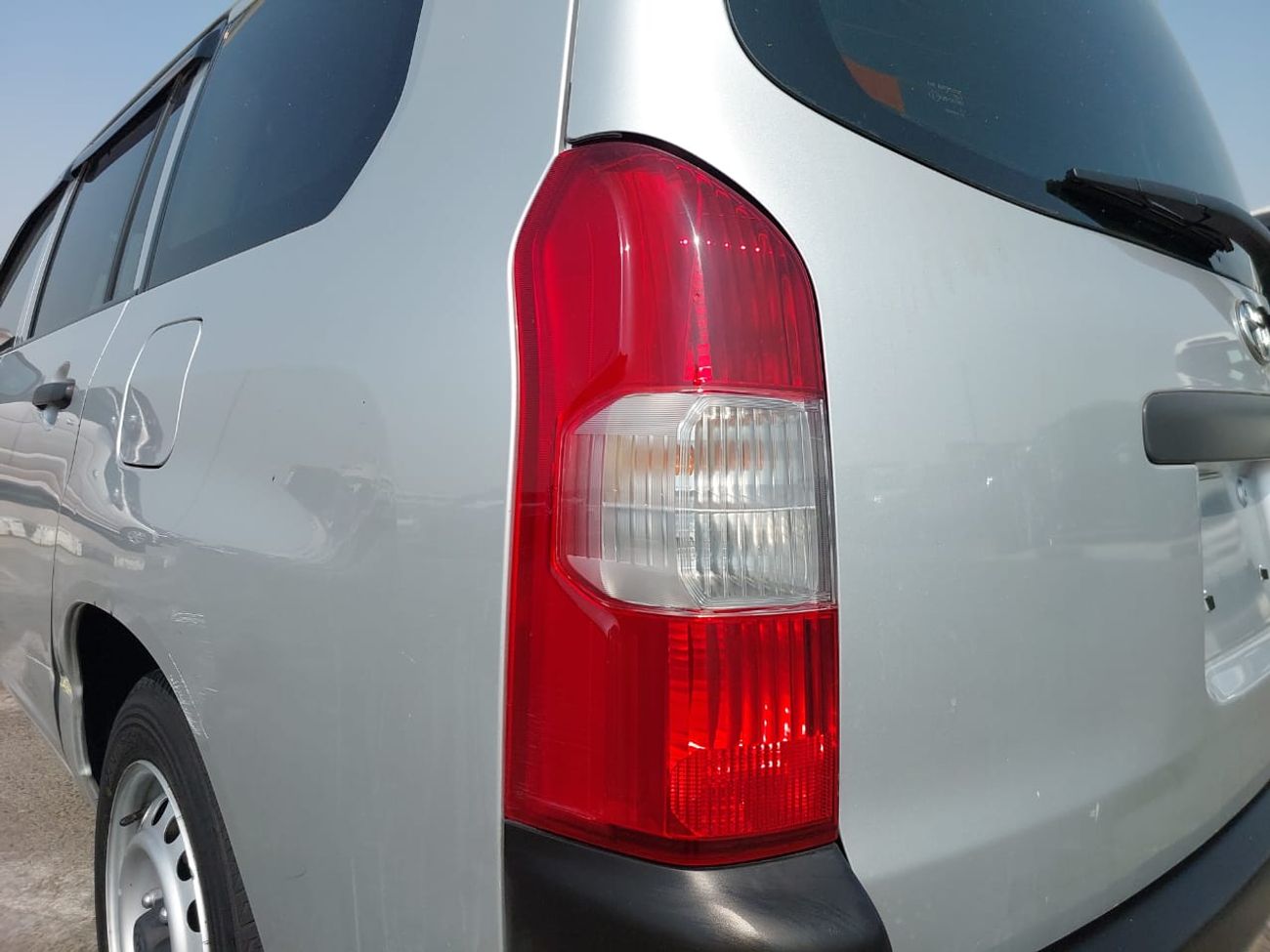 تويوتا بروبوكس TOYOTA PROBOX VAN RHD 2020 MODEL 1.5 L (Hybrid)PETROL AUTOMATIC(PM21593)