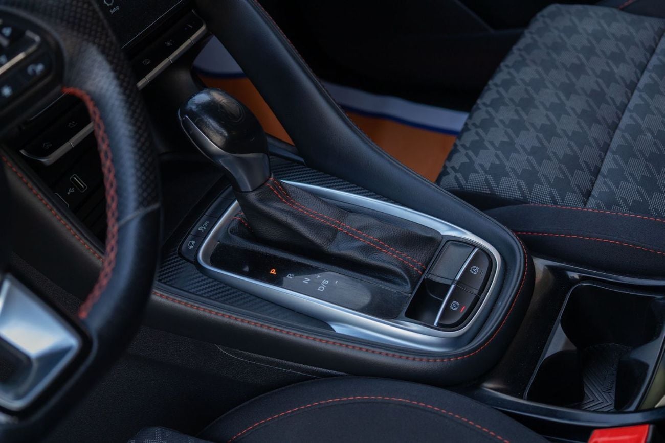 أم جي ZS Std 1.5L l GCC l Zero Down Payment l AED 528 Monthly l Unlimited Kms Warranty