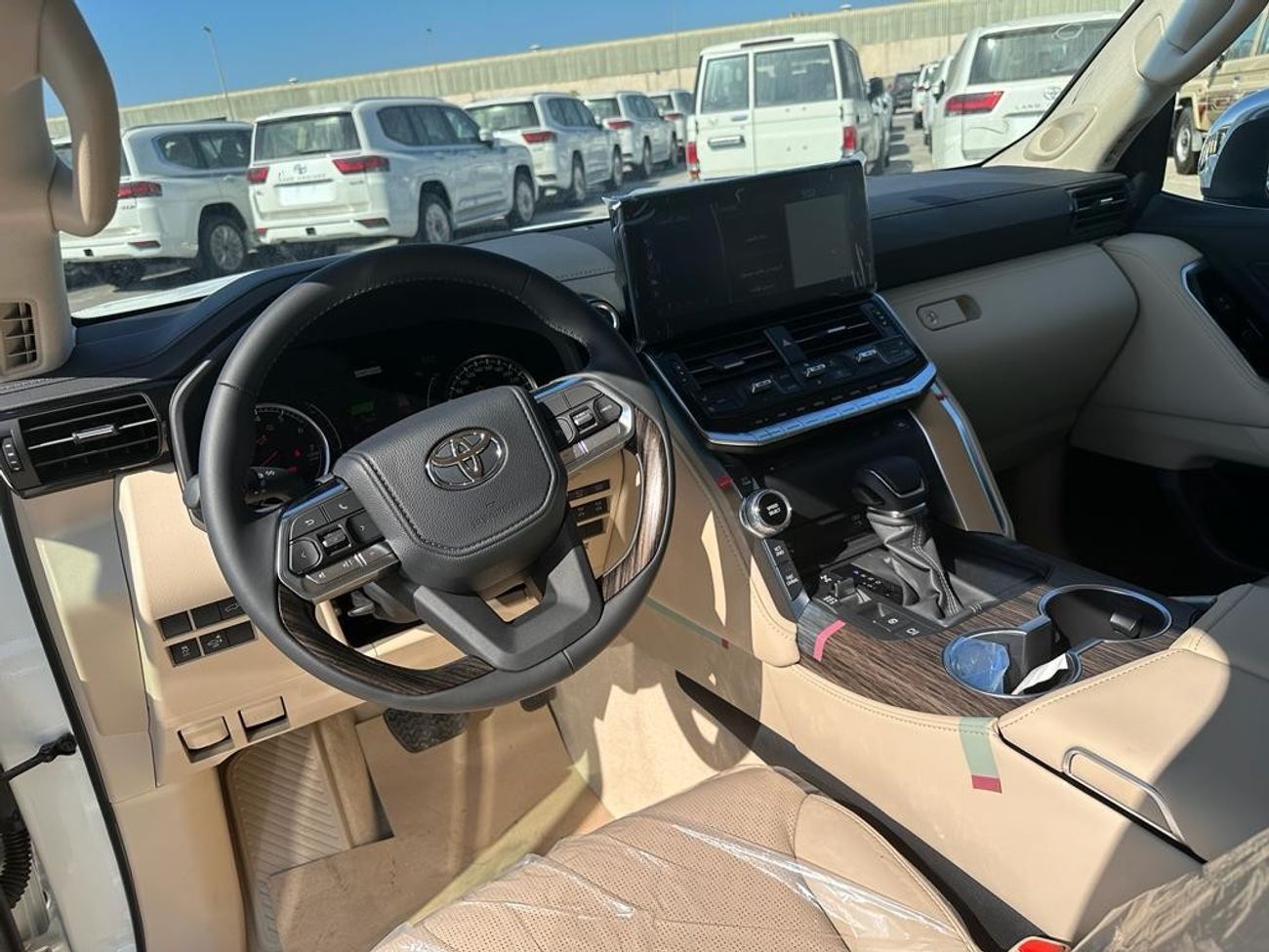 تويوتا لاند كروزر VXR 4.0L