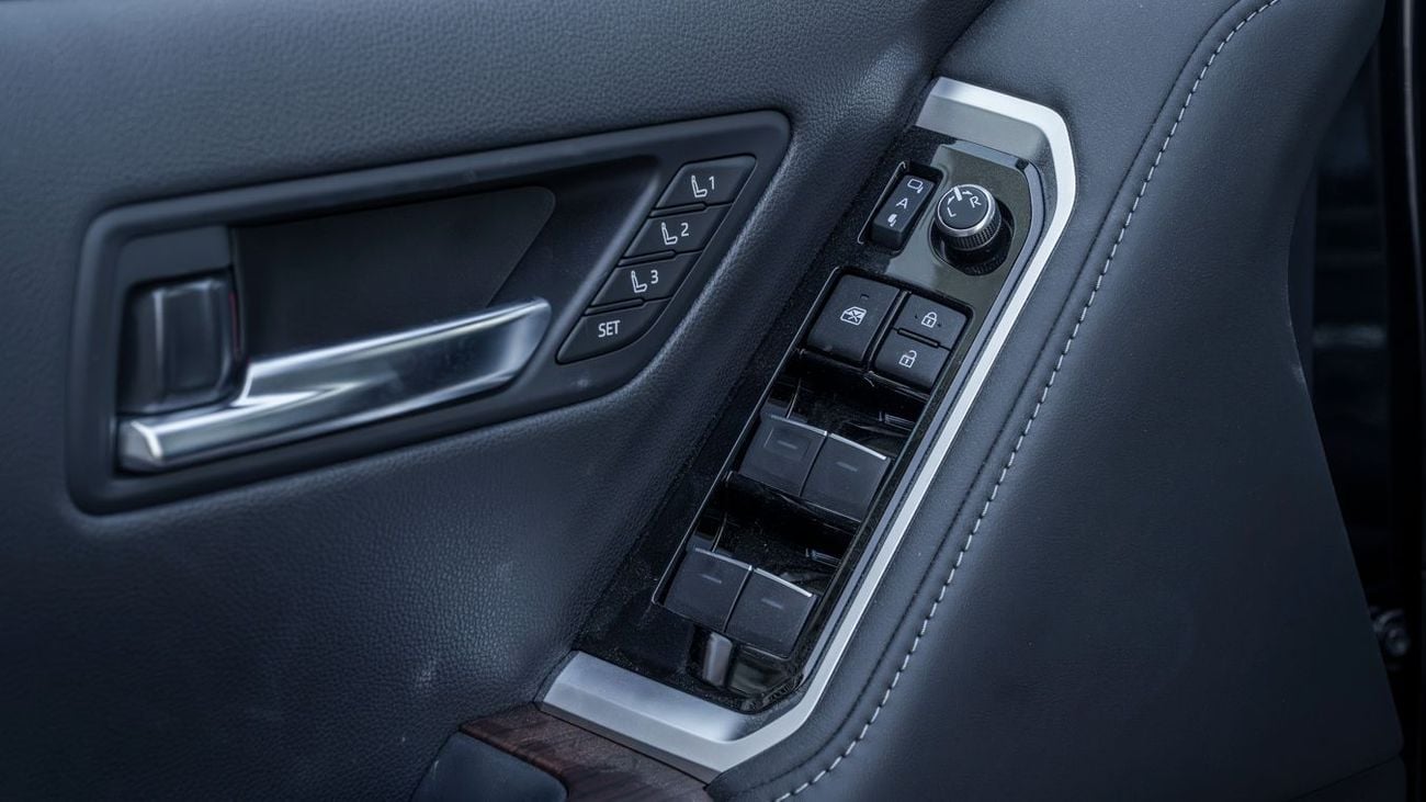 تويوتا لاند كروزر TOYOTA LANDCRUISER 3.3 VX HIGH -2026YM