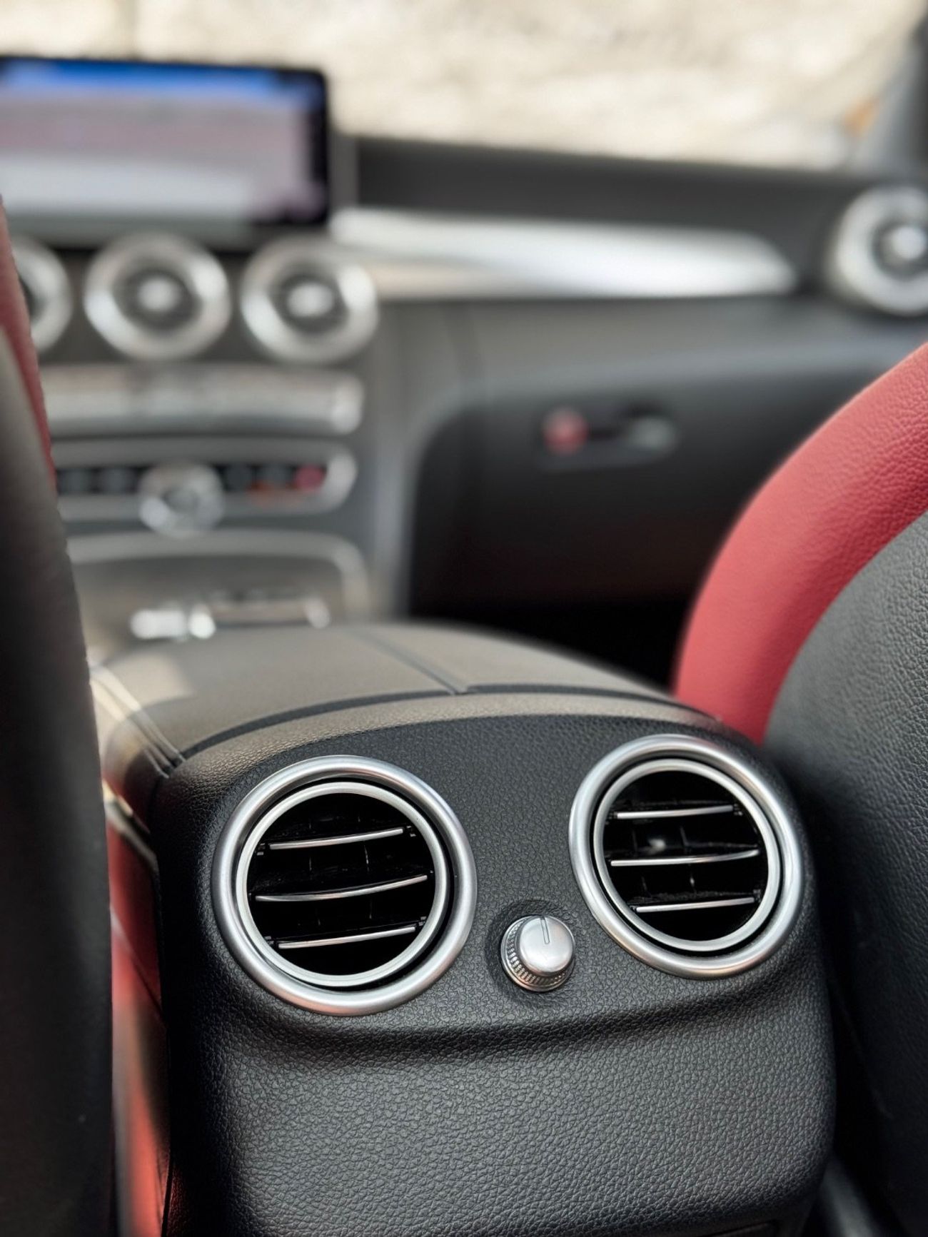 مرسيدس بنز C 200 Premium 2.0L