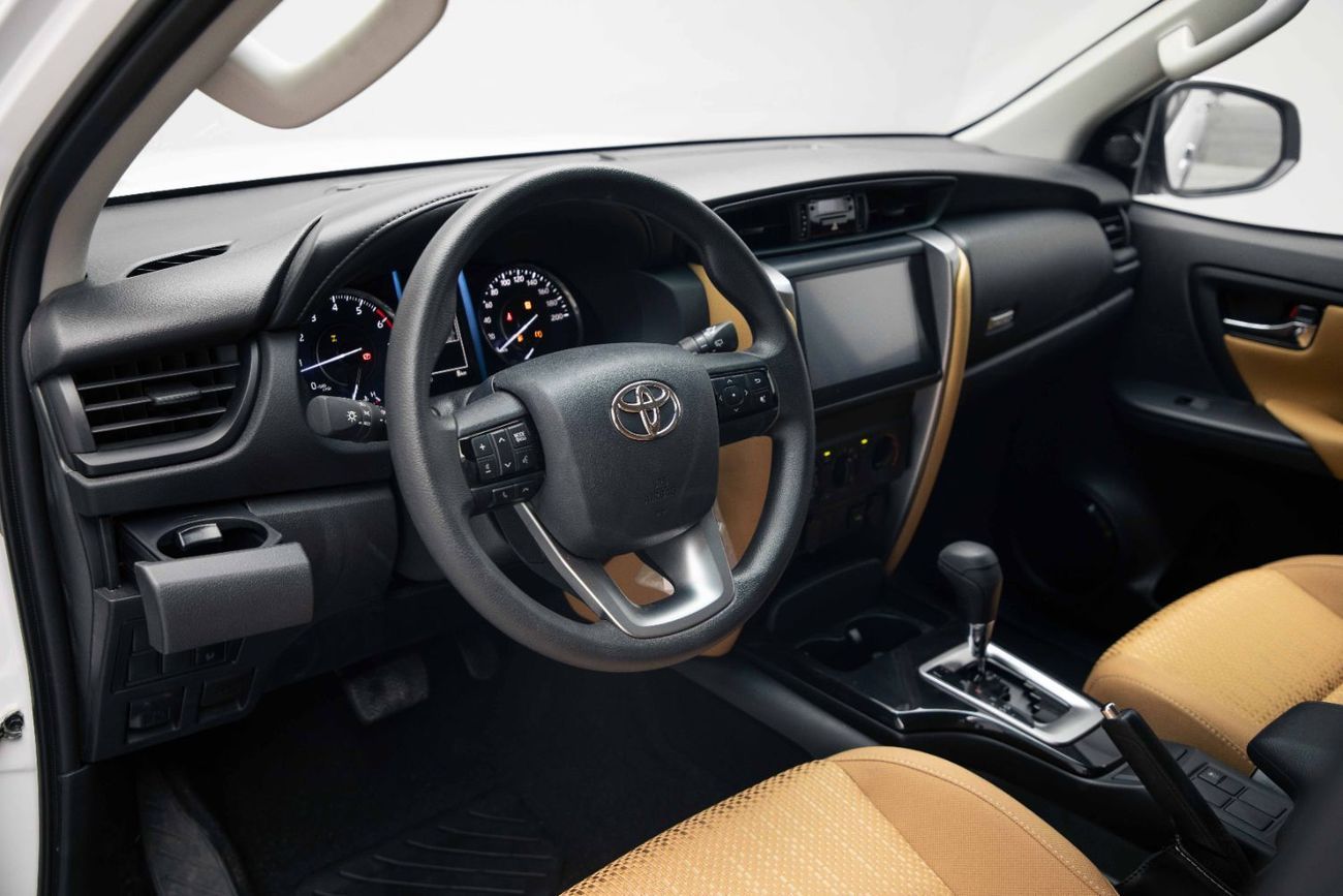 Toyota Fortuner 2.7L - Platinum White Pearl Inside Quartz | Export Only