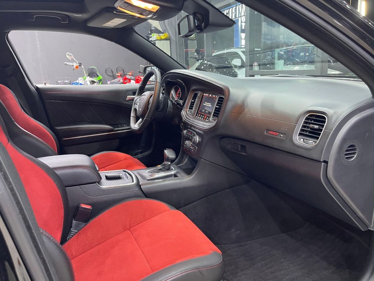 دودج تشارجر R/T Scatpack 6.4L (475 HP)