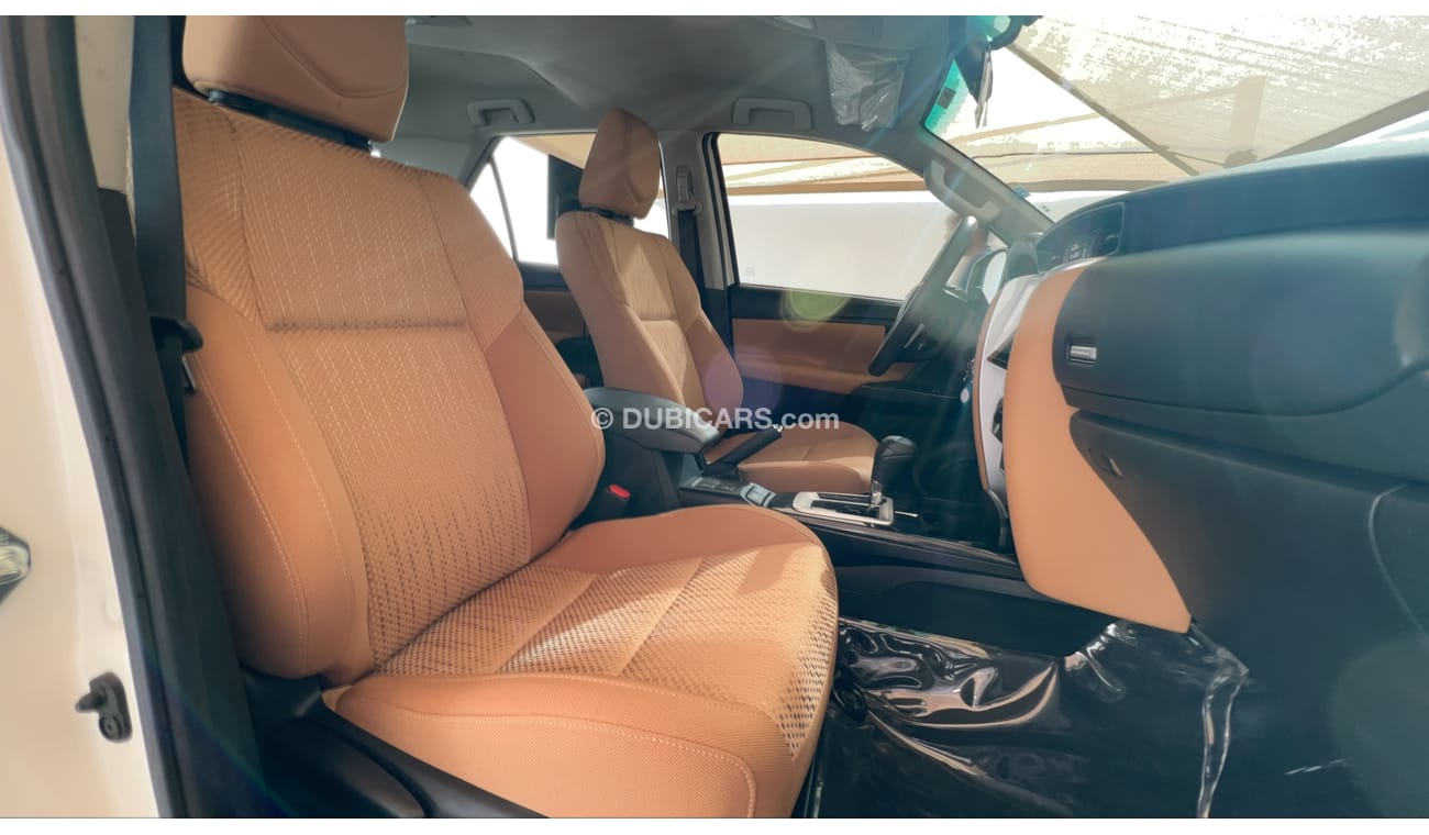 Toyota Fortuner 2700