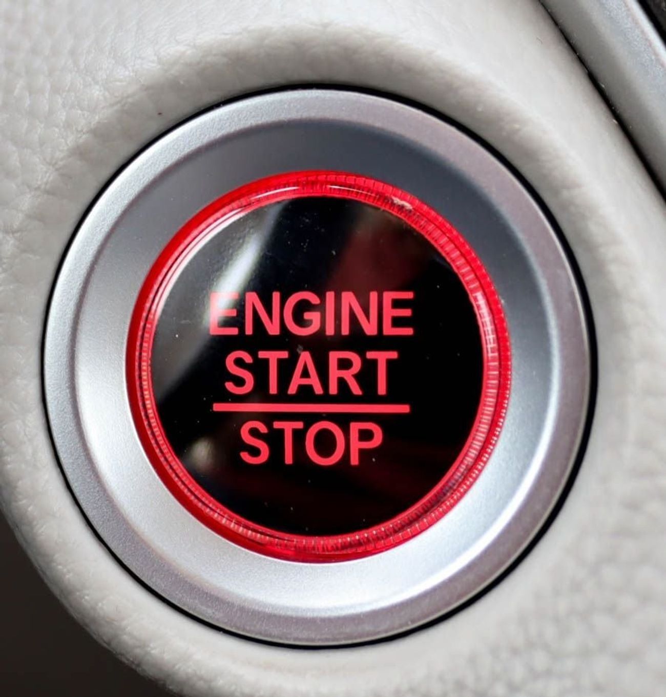 هوندا أكورد سيارة هوندا أكورد 2022 بحاله ممتازه وبدون حوادث  بمحرك 1500 - وممشى 63000 كيلو متر - وبسعر 69000