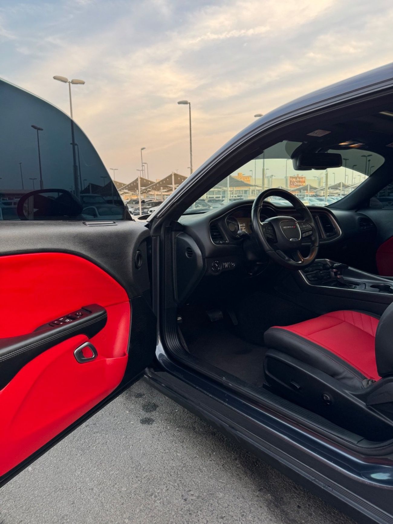 Dodge Challenger R/T Plus 5.7L (372 HP)