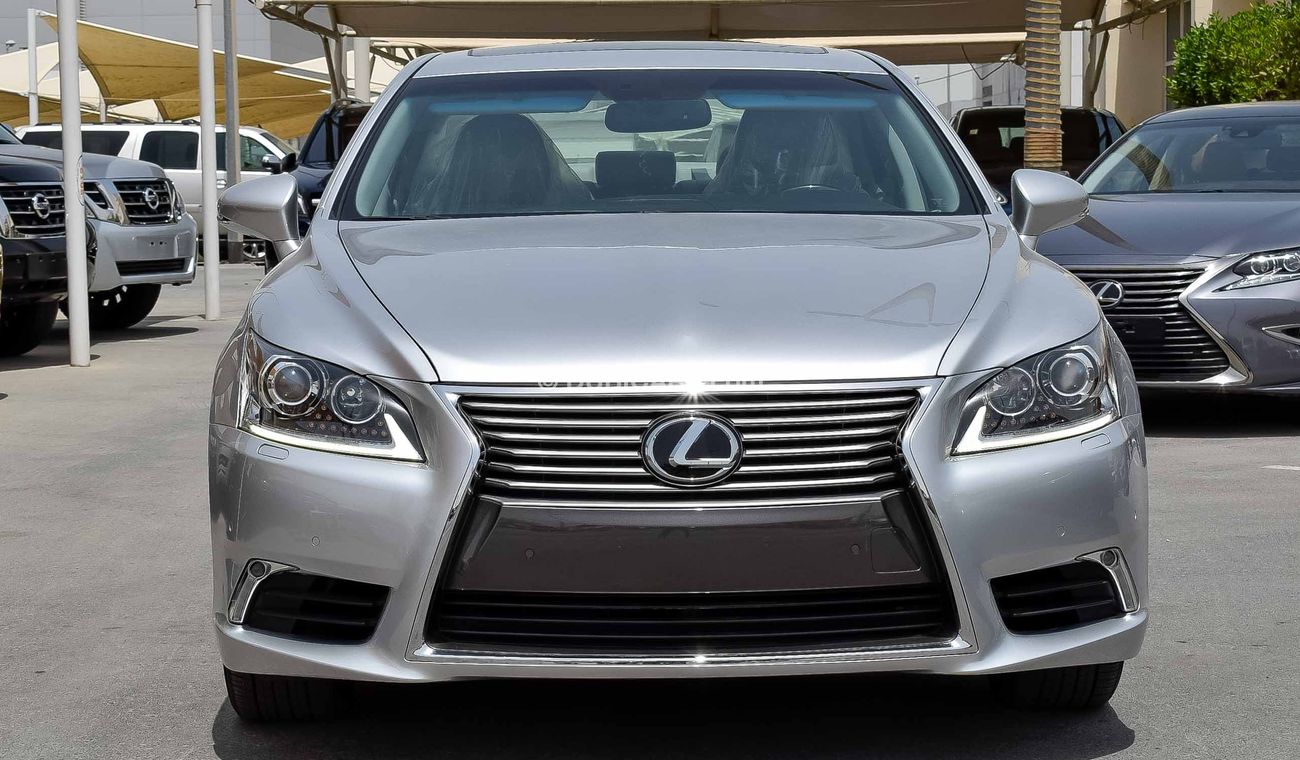 لكزس LS 460 السعر شامل الضريبه تسهيلات بنكيه الدفعه الاولى بعد ثلاث شهور ضمان مكينه ولكير من المعرض