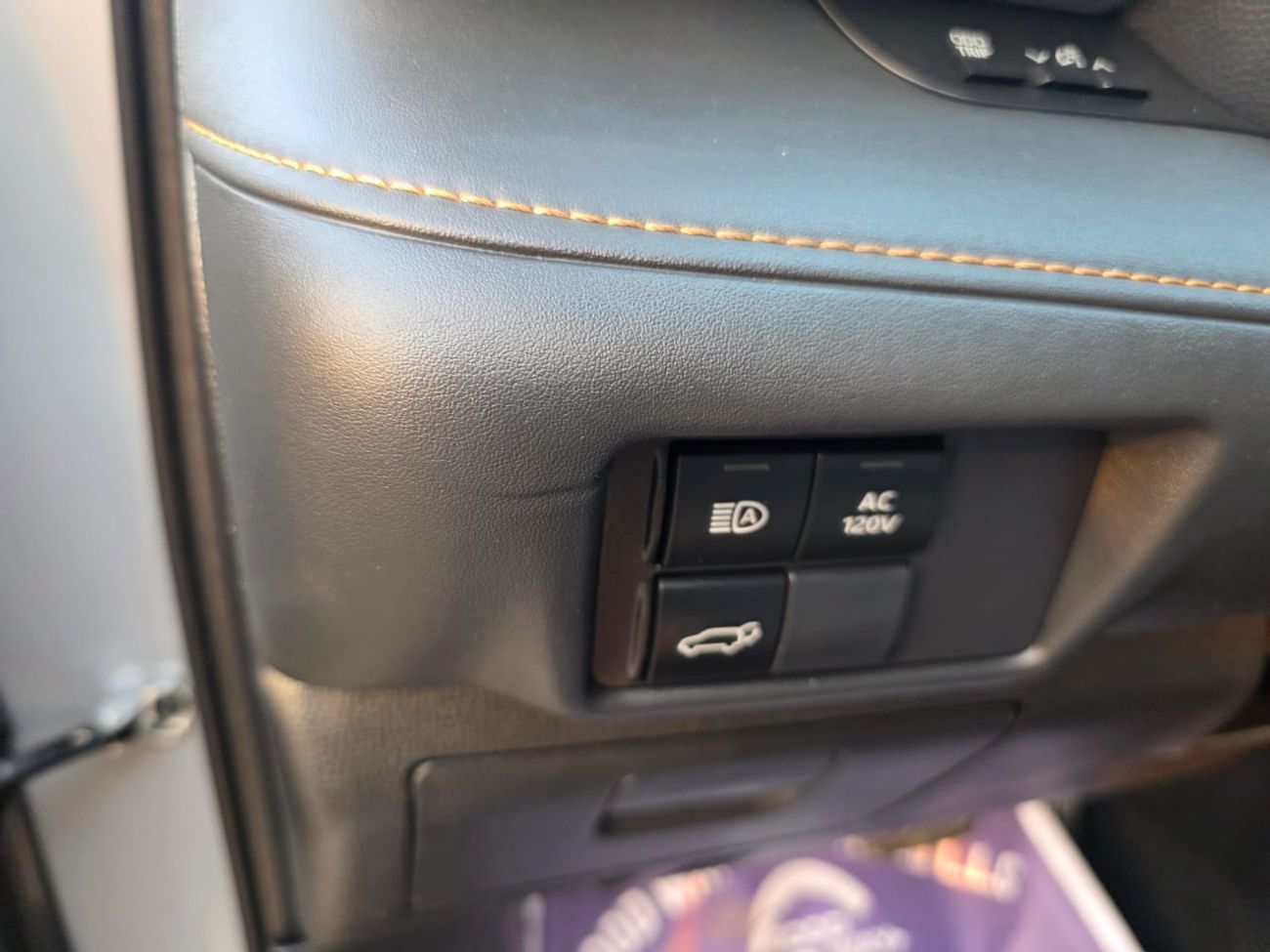 Toyota Highlander 2.5 Hybrid ( Bronze Edition) Sunroof, Push button, Trunk automatic and with spacial interior leather