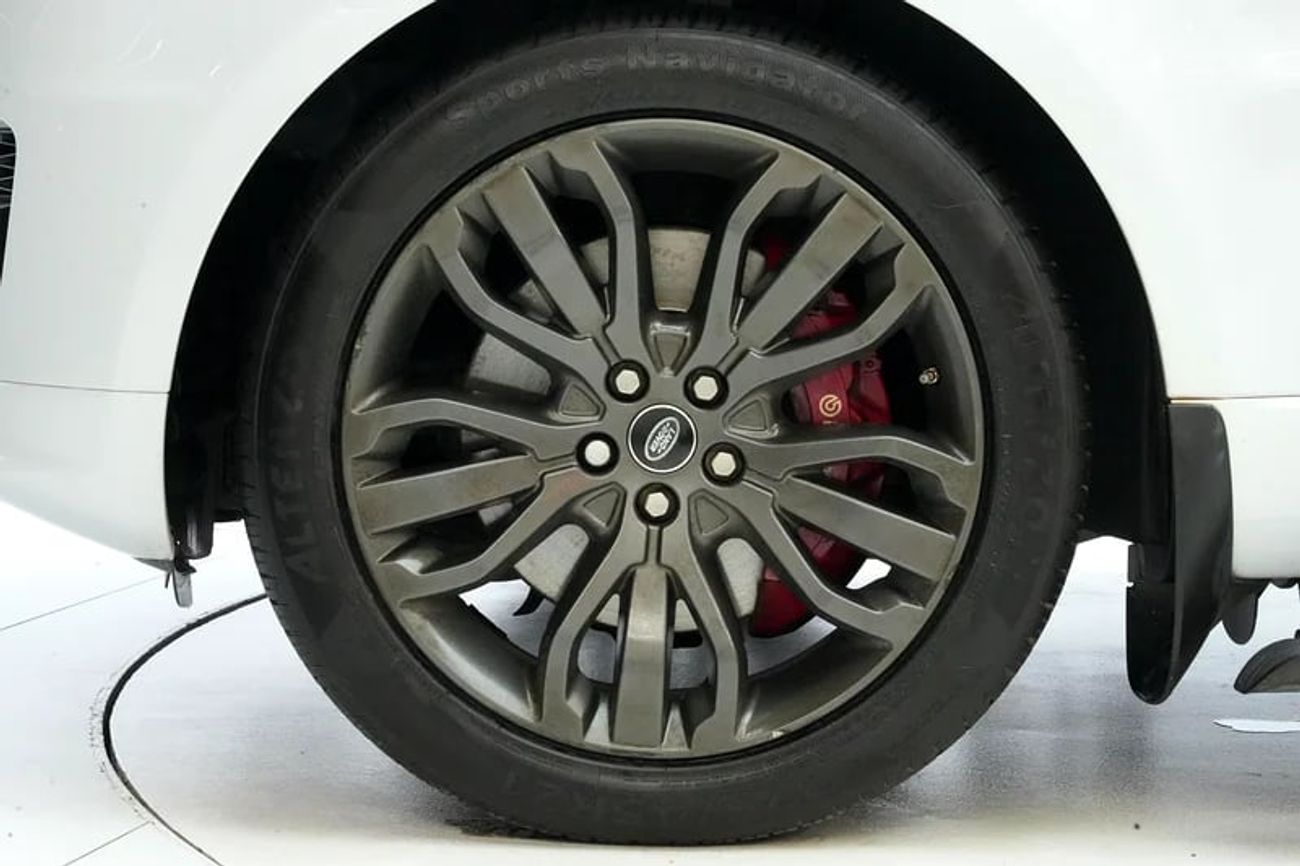 Land Rover Range Rover HSE 5.0L HSE | Agency History