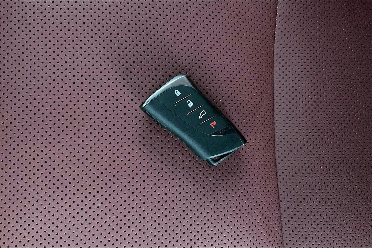 لكزس GX 460 Premier | شامل الضمان | 0 ﺪﻔﻋﺓ ﺃﻮﻟﻯ