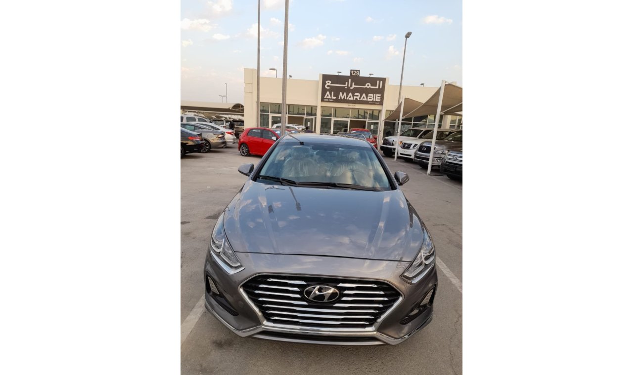 Hyundai Sonata Std Hyundai / Sonata 2018 model - American - in excellent condition inside and out, 7000 miles