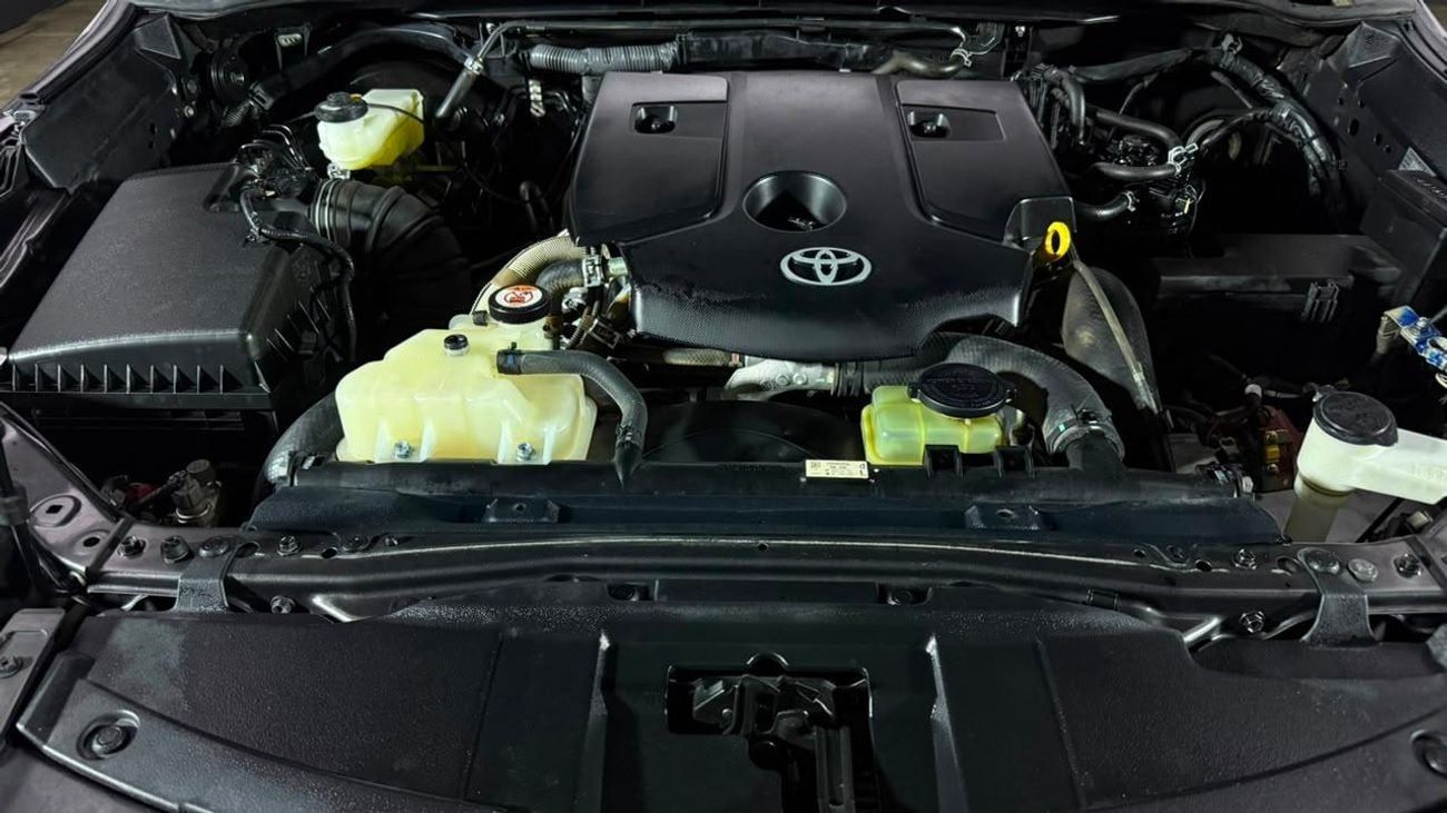 Toyota Fortuner DIESEL 2.8 LITER
