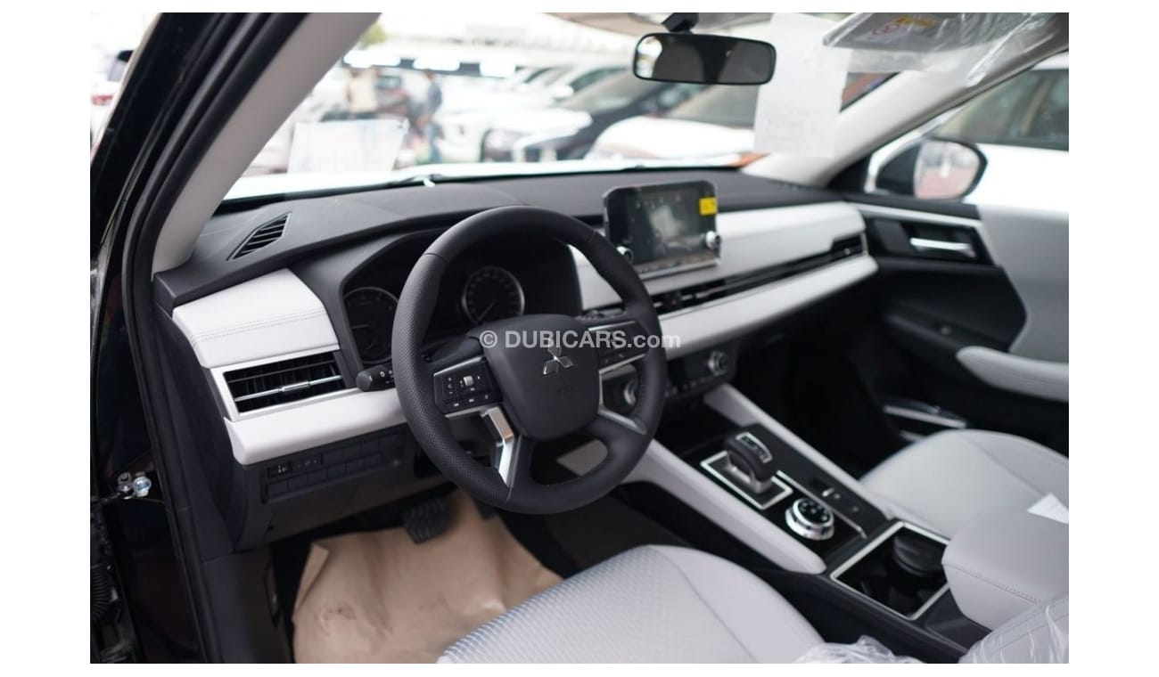 New Mitsubishi Outlander 2023 for sale in Dubai 599032