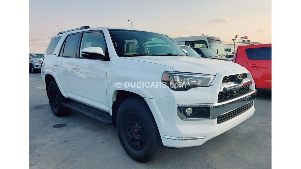 Used Toyota 4Runner TOYOTA 4 RUNNER WHITE 2020 for sale in Dubai - 569751