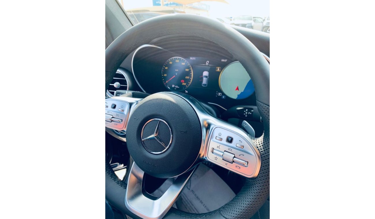 Mercedes-Benz GLC 300 2.0L PETROL COUPE AVANTGARDE