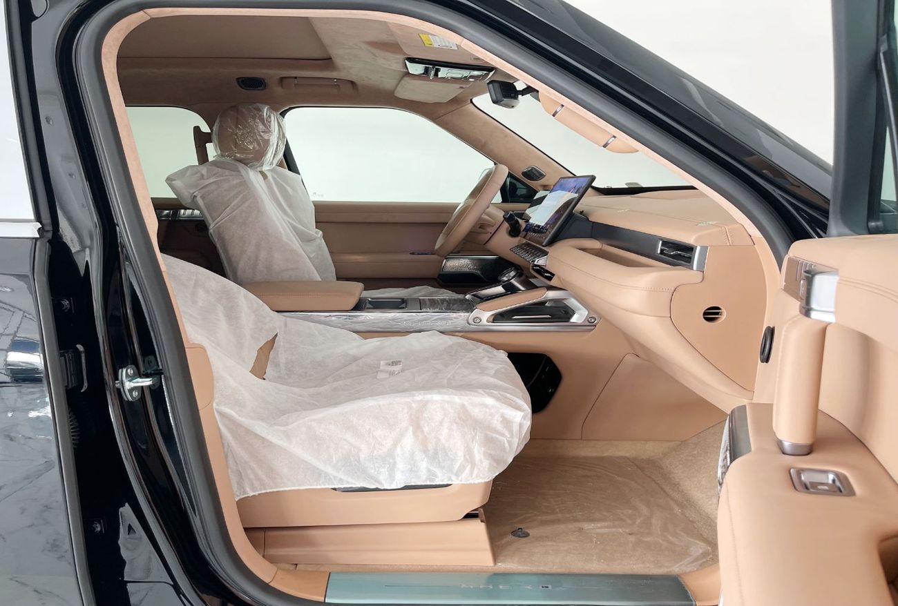 دونج فينج إم هيرو إم 817 Engine: 1.5L Turbo-Petrol (plug-in hybrid) 912 horsepower