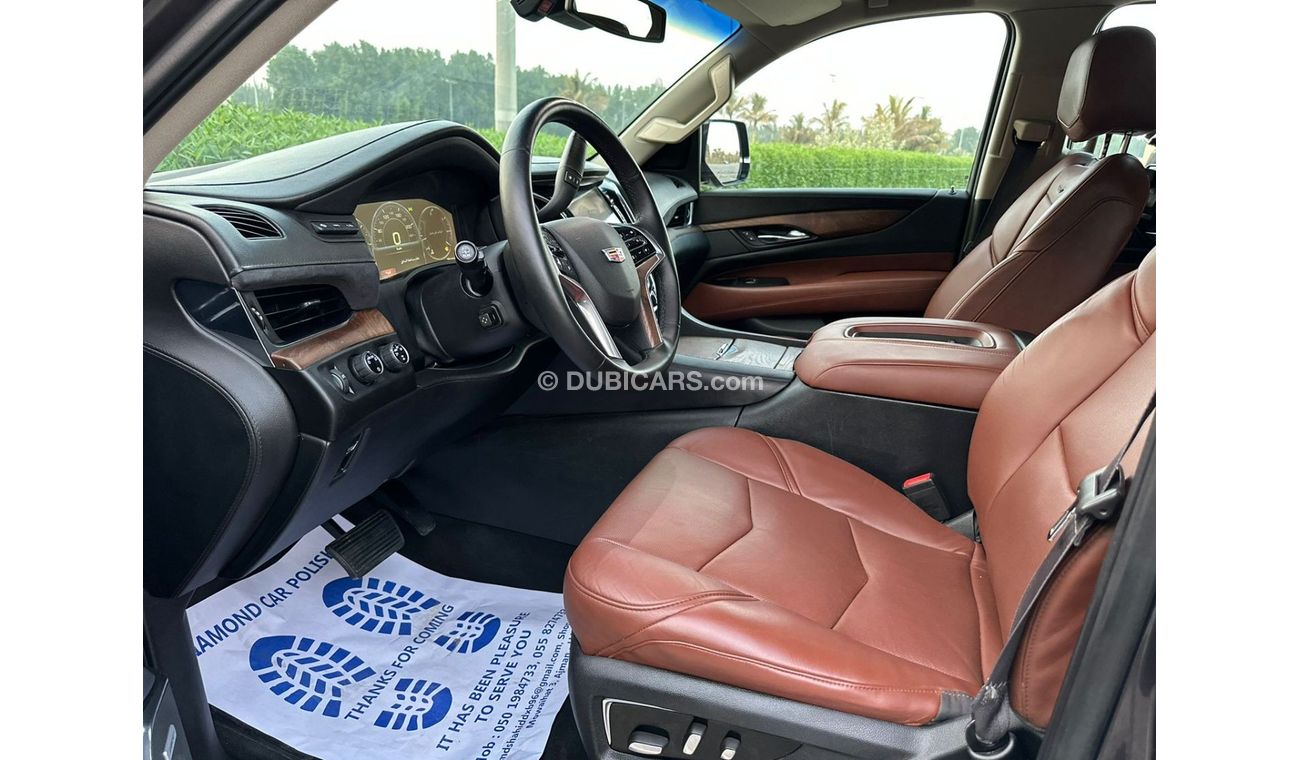 Cadillac Escalade Escalade ESV Platinum 2015 GCC // 2keys // Accident free // Perfect condition