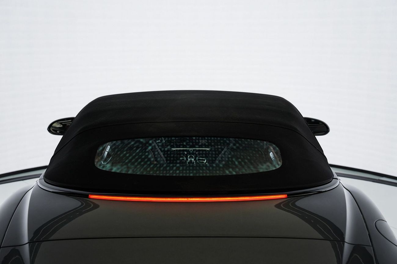 بنتلي كونتيننتال جي تي سي Bentley GTC V8 Black Edition