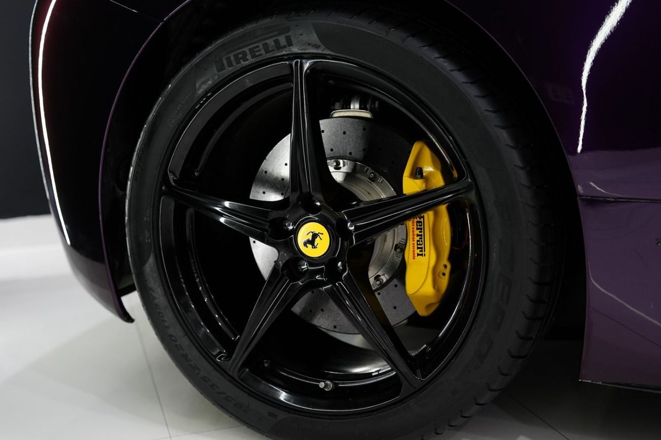 فيراري 458 إيطاليا STD 2014 Ferrari 458 Italia, Carbon Fiber Driver Zone + LEDs, GCC Specs!!