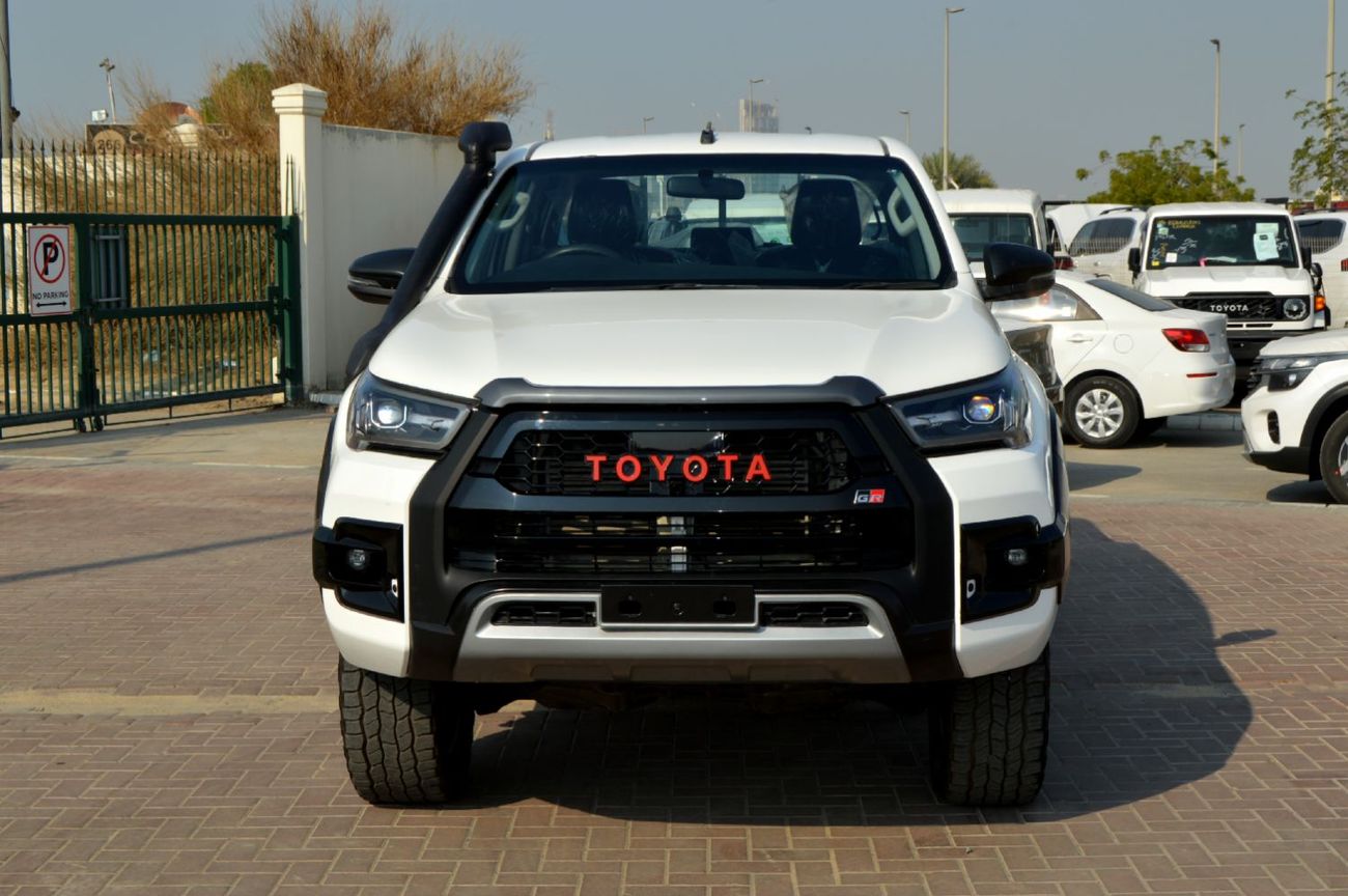 تويوتا هيلوكس Double Cabin  Right Hand Drive Year: *2019* Engine: 2.8L V4